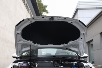 2015款凌渡1.4T手动风尚型230