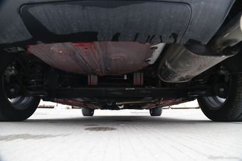 2015款逸动XT 1.6L手动俊酷型国V