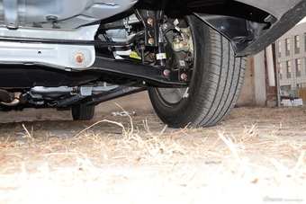 2015款V CROSS 1.5T手动智控型