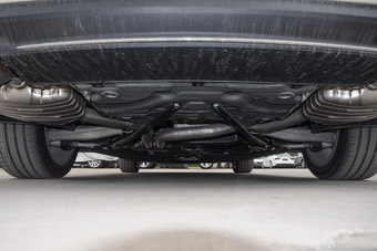 2016款奥迪A6L 3.0T自动45TFSI quattro运动型