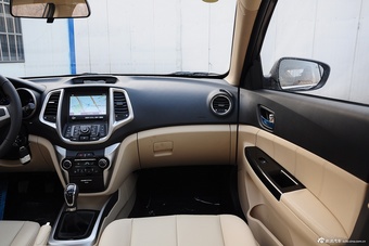 2015款逸动1.6L手动豪华