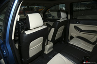 2015款艾瑞泽M7 2.0L自动宽享版232座