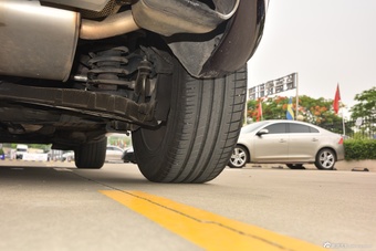 2015款沃尔沃XC60 2.0T T5 AWD智驭版