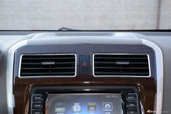 2016款景逸S50 1.6L自动旗舰型