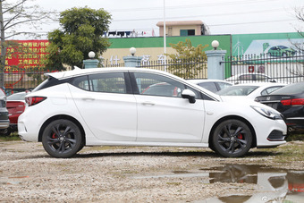 2016款威朗GS  1.5T自动纵情运动型20T