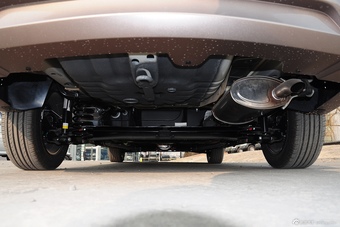 2015款绅宝D20三厢1.5L手动乐天版