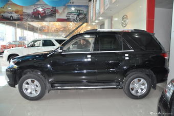 2012款奥轩GX5 2.0L手动两驱天窗版