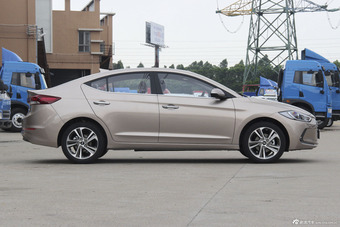 2016款领动 1.6L自动智炫豪华型