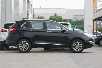 2015款绅宝X65 2.0T手动豪华型