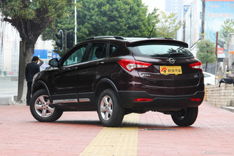 2015款海马S5 1.5T自动豪华型