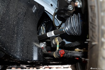 2016款比亚迪秦EV300尊荣型