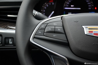 2016款凯迪拉克XT5 2.0T自动25T豪华型