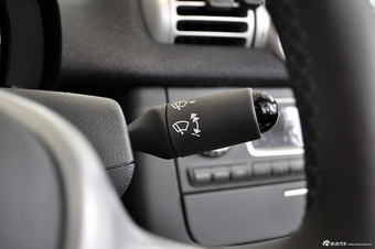 2012款smart fortwo 1.0 MHD敞篷激情版