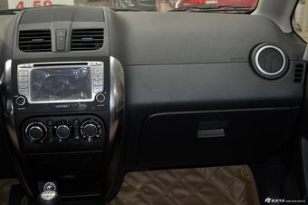 2013款天语SX4酷锐1.6L手动运动型