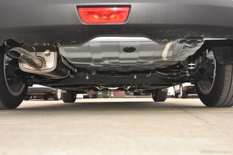 2016款蓝鸟 1.6L自动炫酷版