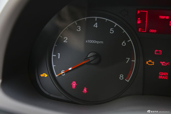 2014款瑞纳1.4L手动智能型