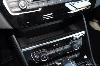 2015款宝马2系Gran Tourer 218i领先型
