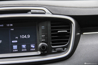 2015款索兰托L  2.2T自动柴油四驱精英版 7座