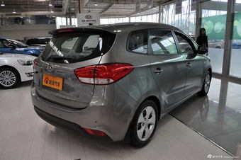 2013款佳乐2.0L自动标准版7座