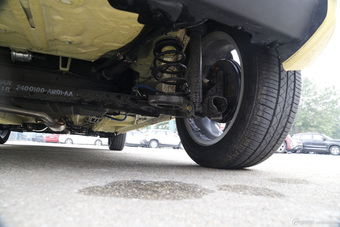 2015款奔奔1.4L手动豪华型国5