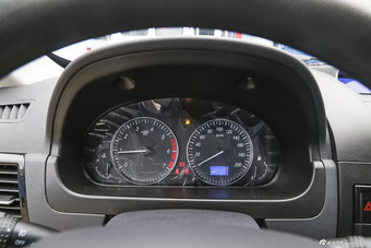 2014款北汽威旺M20 1.5L手动标准型