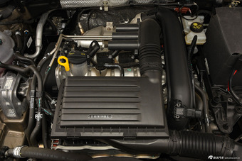 2014款高尔夫1.4TSI自动豪华型