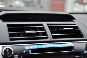 2012款凯美瑞尊瑞混动2.5HQ旗舰版