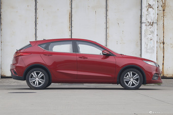 2015款逸动XT 1.6L手动俊酷型国V
