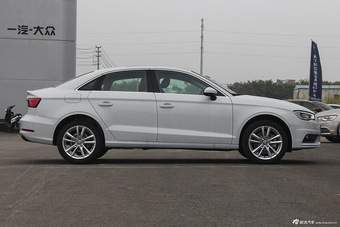 2015款奥迪A3 Limousine 1.8T自动40TFSI舒适型