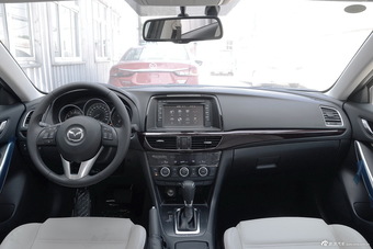 2017款阿特兹2.0L自动蓝天豪华版图片