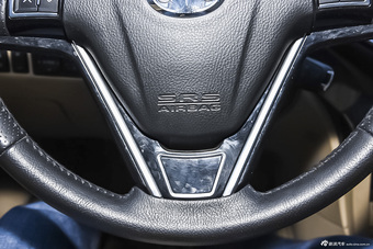 2015款长城C30 1.5L自动舒适型