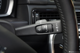 2015款沃尔沃S80L 2.0T T5智尊行政版