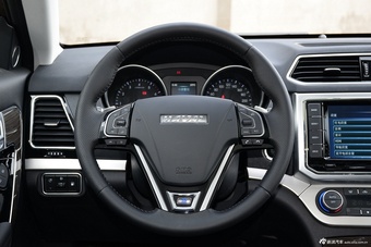 2016款长城哈弗H6 Coupe 1.5T自动两驱精英型