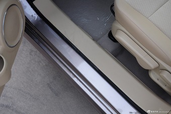 2015款绅宝D20三厢1.5L手动乐天版