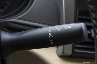 2014款威驰1.5L自动智享版