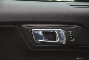 2016款野马2.3T自动性能版