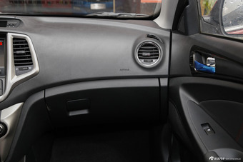 2015款逸动XT 1.6L手动俊酷型国V