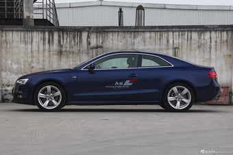 2016款奥迪A5 Coupe 2.0T自动45TFSI进取型