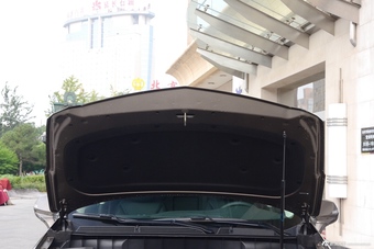 2016款XT5 2.0T自动28T四驱豪华型