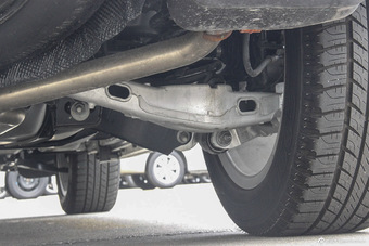 2016款发现神行2.0T自动HSE LUXURY版