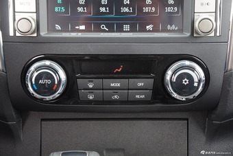 2016款帕杰罗（进口）3.0L自动尊贵版 国5