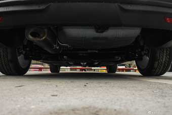 2013款雪铁龙C4L 1.6THP自动劲智版