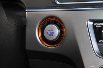 2015款索纳塔九 1.6T自动 GLX领先型