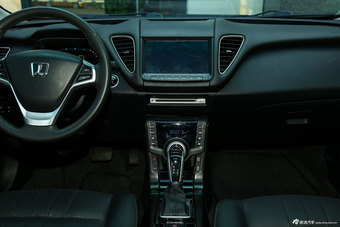 2015款纳5 1.8T自动智慧型