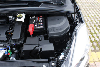 2015款东风风神L60 1.6L 手动新享型