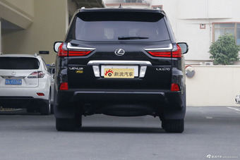 2016款雷克萨斯LX570 5.7L自动尊贵豪华版