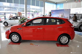 2012款起亚K2 1.4L自动炫酷纪念版两厢