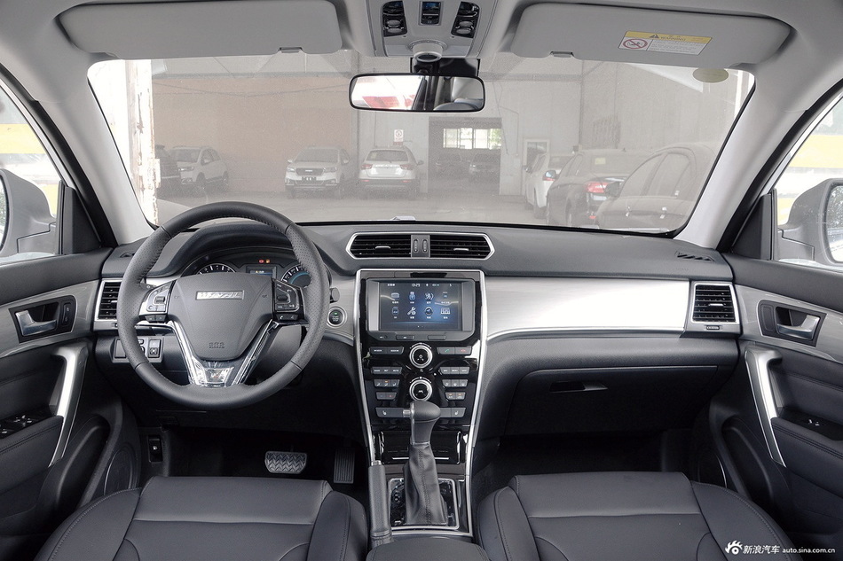 2017款哈弗H2 1.5T自动两驱精英型红标