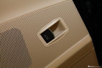 2013款迈腾1.8TSI领先型