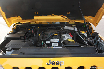 2015款牧马人柴油版到店实拍